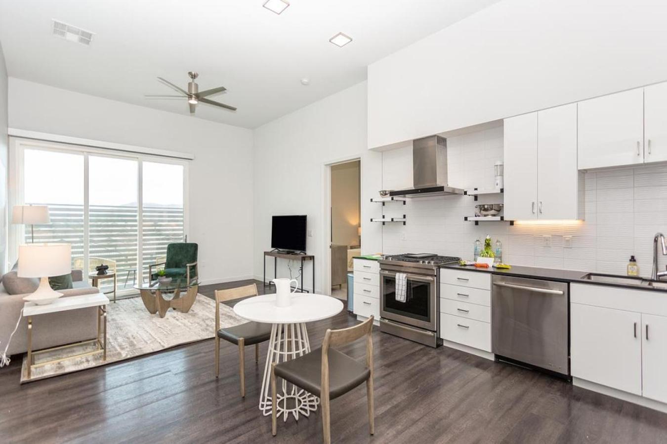 Landing - Modern Apartment With Amazing Amenities Las Vegas Buitenkant foto